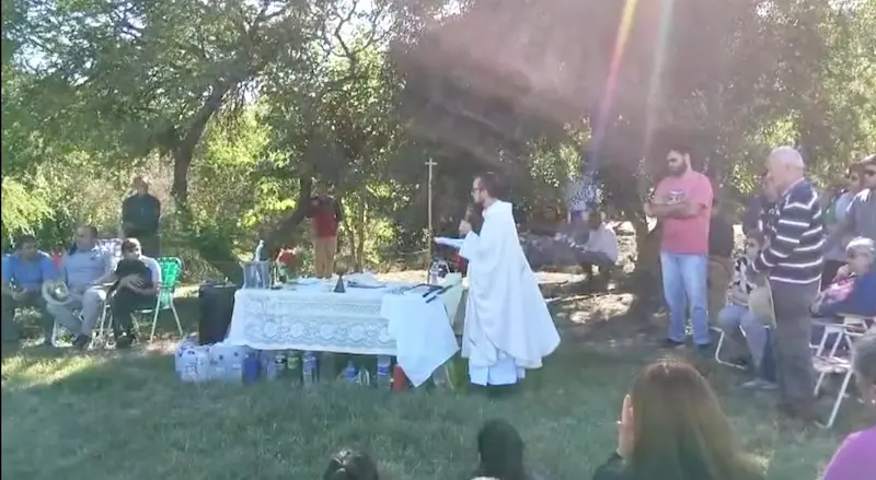 Numerosa caminata y misa por la Virgen Negra o Morena